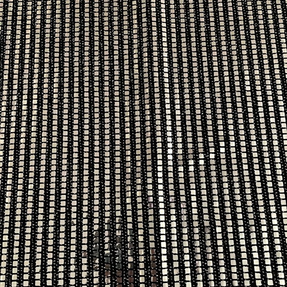 Vince Camuto Scoop Neck Shimmer Sleeveless Tank Top Medium NWT - Picture 3 of 10